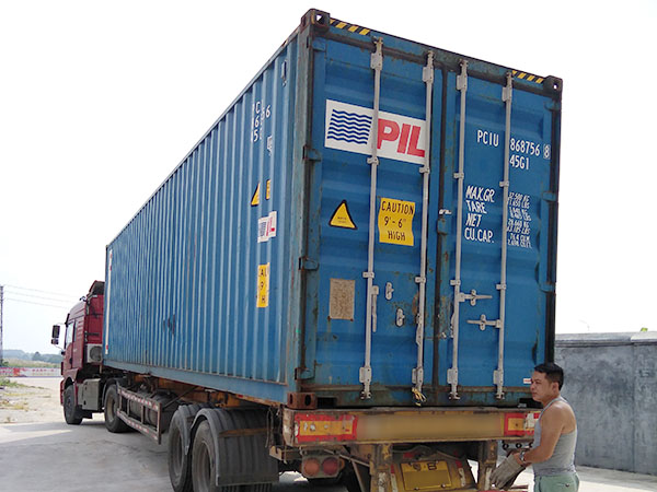 搬運(yùn)現(xiàn)場(chǎng)